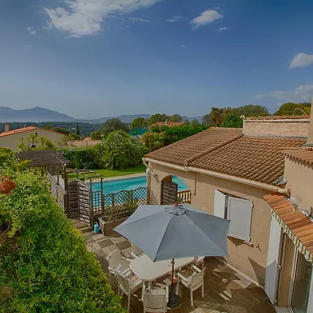 فيلة Piscine Prunelli بورْتِكْسْيو